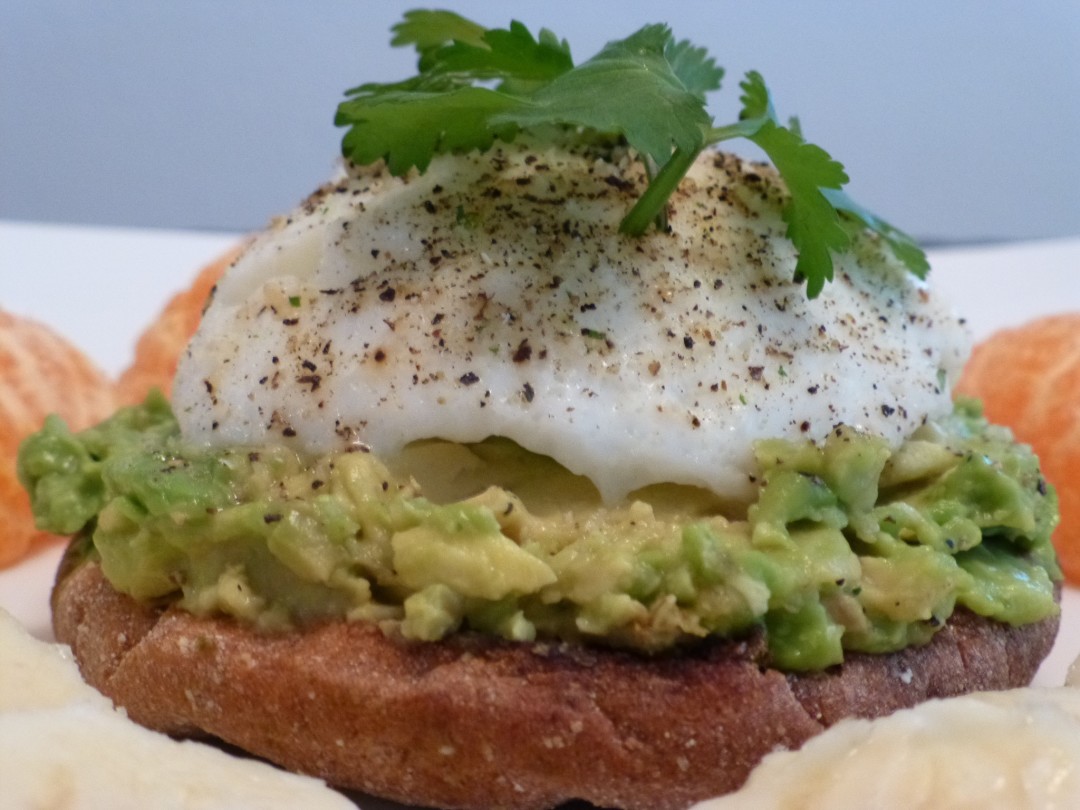 Amazing Avocado Eggwich | www.vegetariant.com