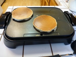 Blueberry banana nut pancakes on skillet | www.vegetariant.com