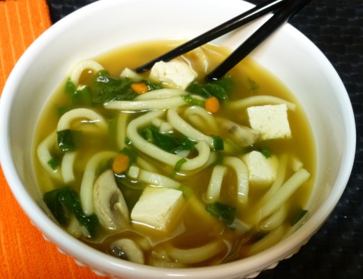 Vegetable Udon Noodle Soup | www.vegetariant.com