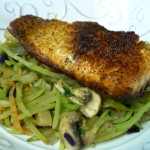 Salmon Broccoli Slaw Stir Fry | www.vegetariant.com