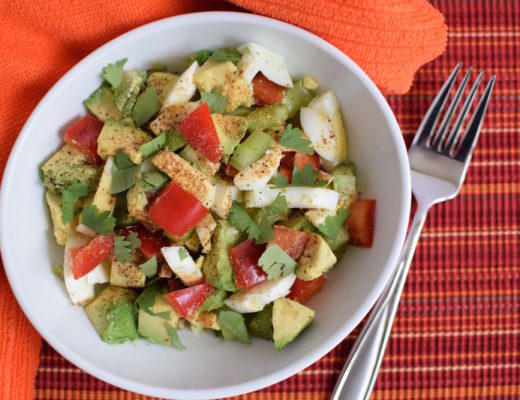 Deconstructed Avocado Egg Salad | www.vegetariant.com